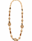 Lange Kette Runde Perlen Beige Goldfassung