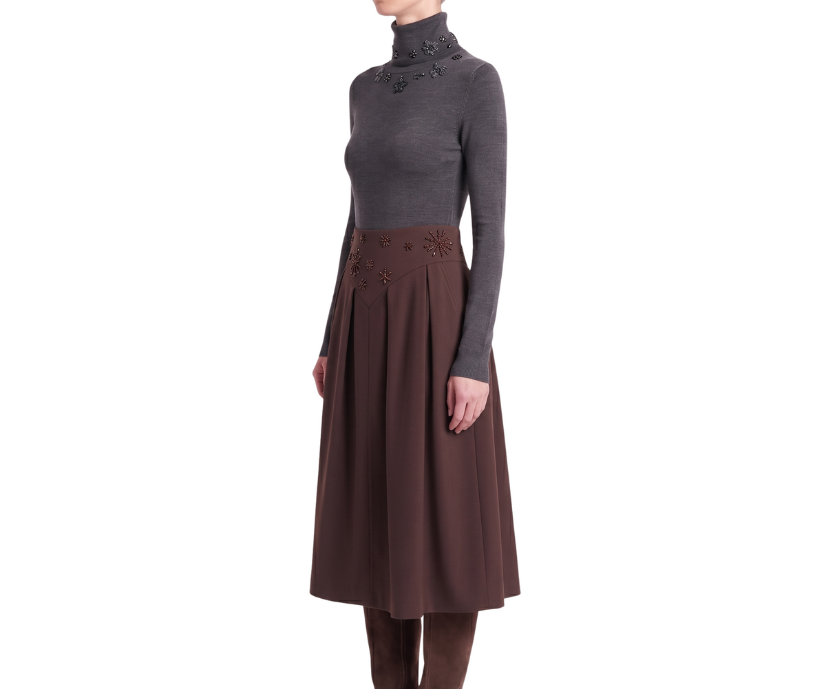 INTERDEE pull anthracite orné de flocons sequins col
