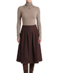 INTERDEE pull taupe orné de flocons sequins col