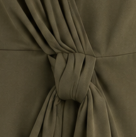Robe drapée noeud kaki