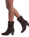 Bottines en croûte de cuir marron