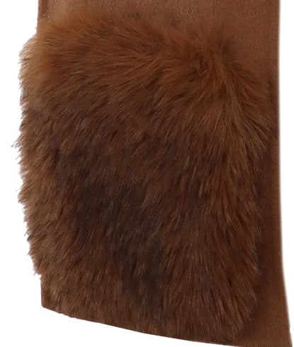 Cognac scarf with fur pockets