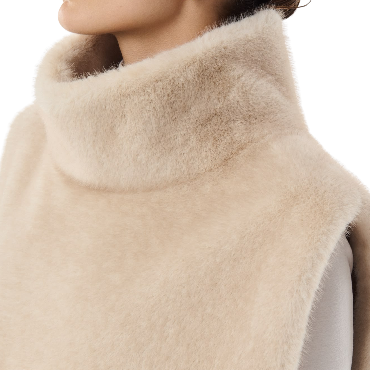 Poncho beige fausse fourrure col montant