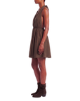 Robe courte dos nu chocolat